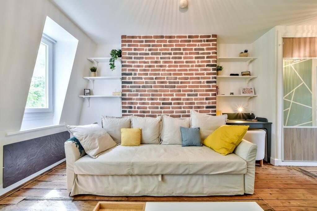 The In The Trees Apartment Lille