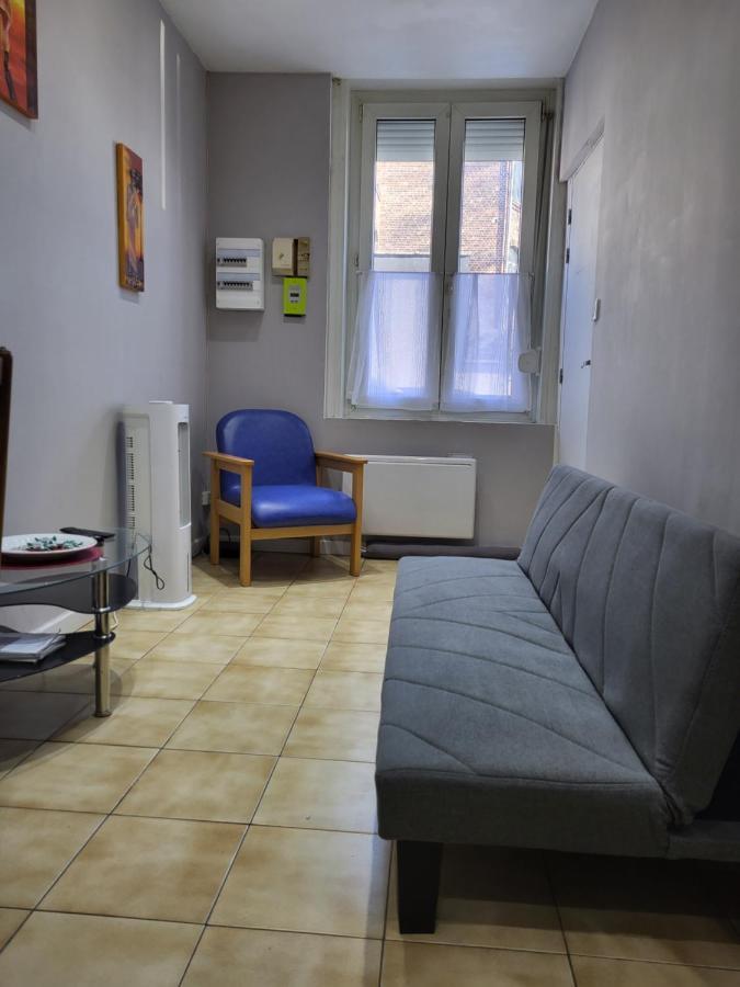 Dondaines Apartment
