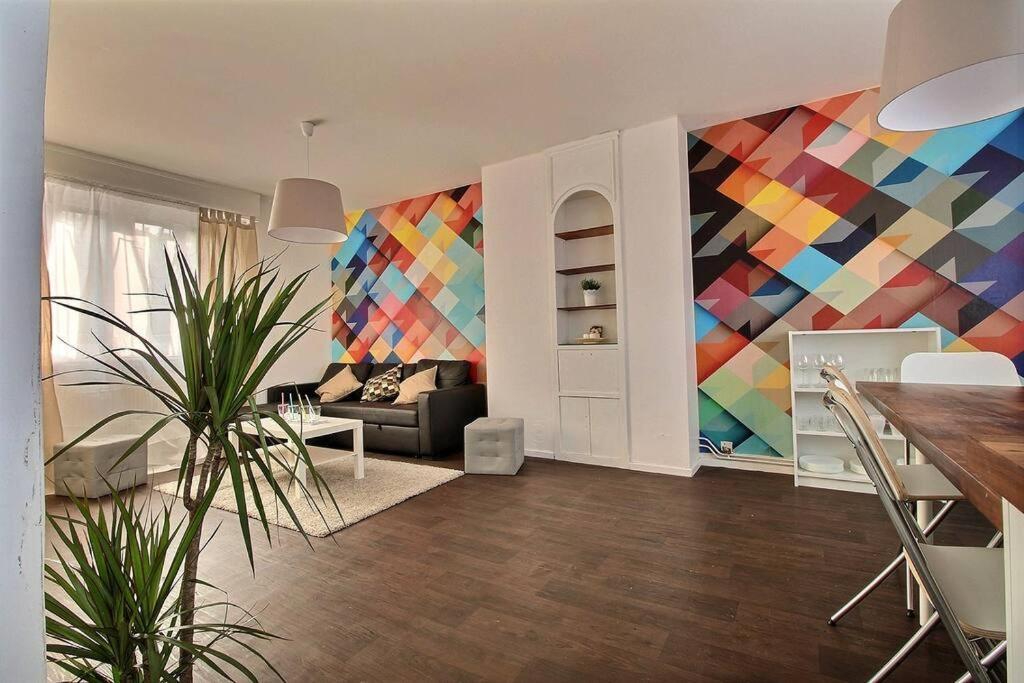 Duplex Proche Metro Ligne 1 *