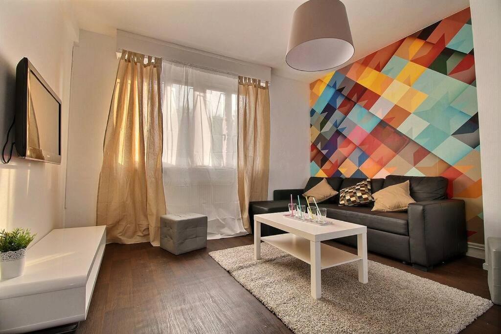 Duplex Proche Metro Ligne 1 *