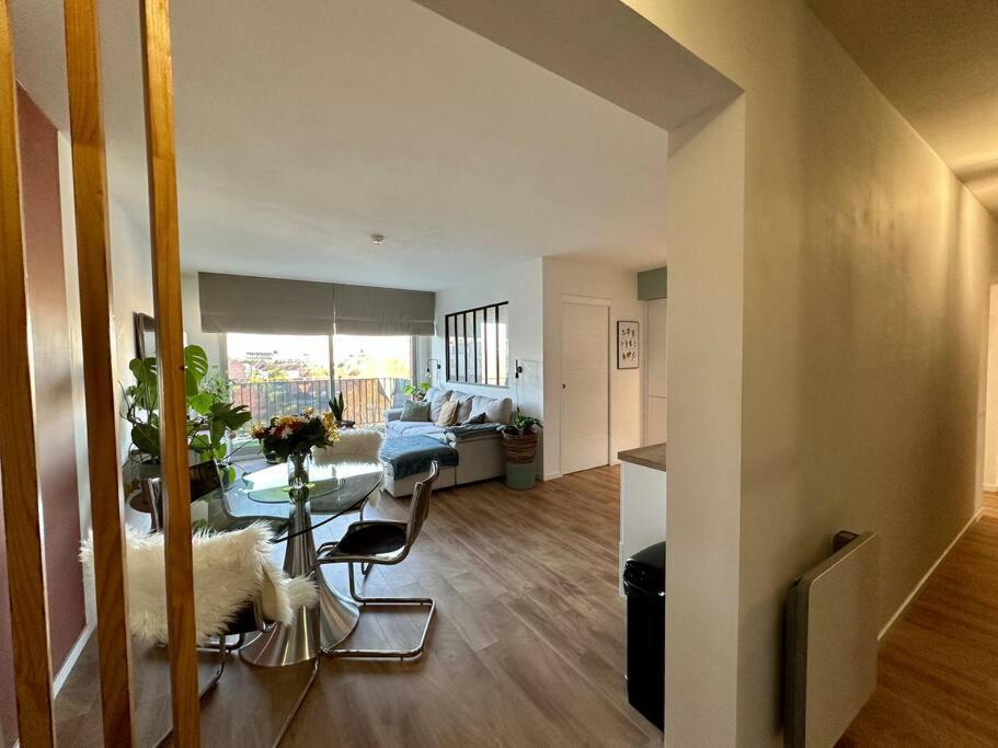 Cosy 68m2 Lumineux Avec Balcon - Garage Prive Apartamento *