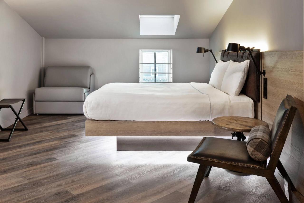 Hotel Moxy 3*