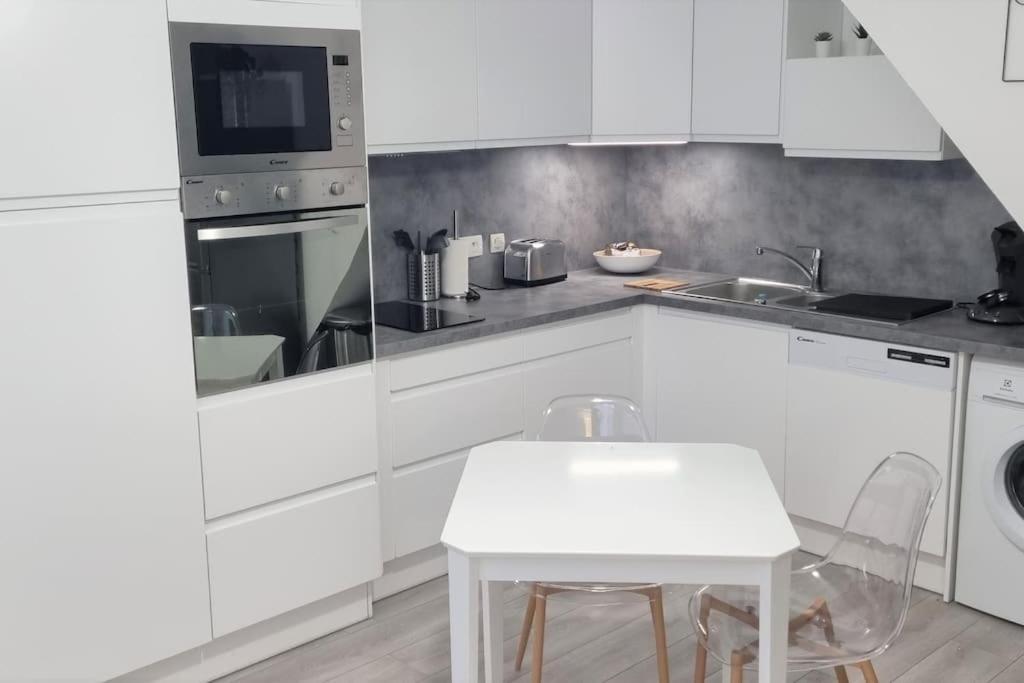 Apollinaire - Tres Jolie Maison - Jardin - 3pers Holiday home *