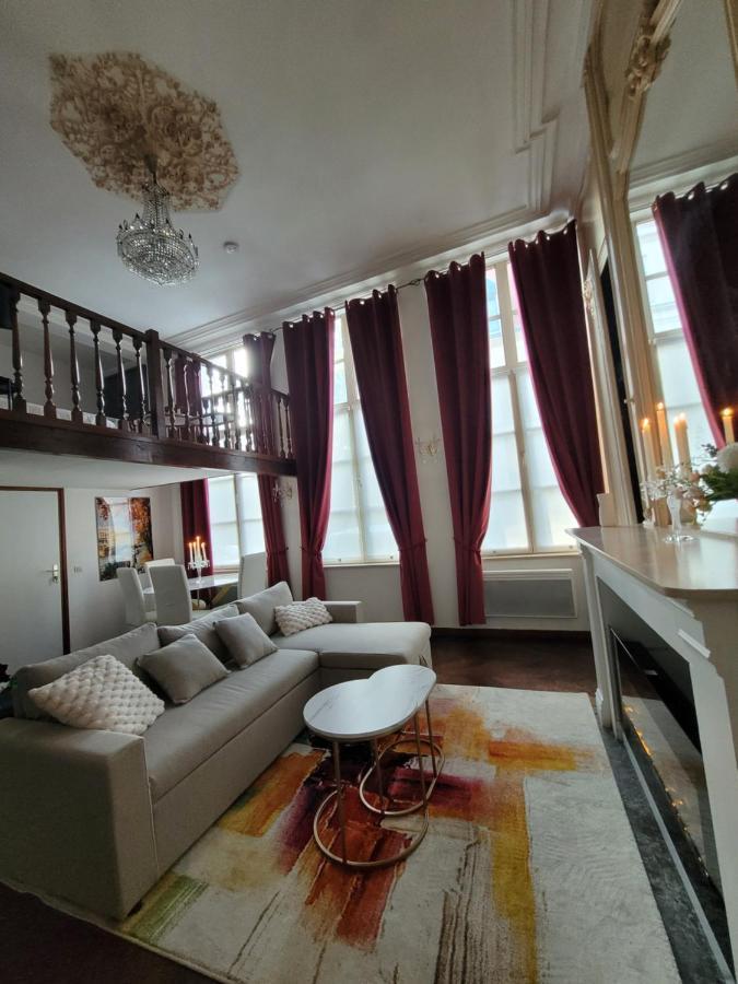 Luxueux Vieux *