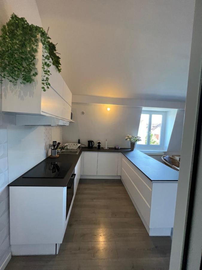 La Petite Place St Maurice Appartement *