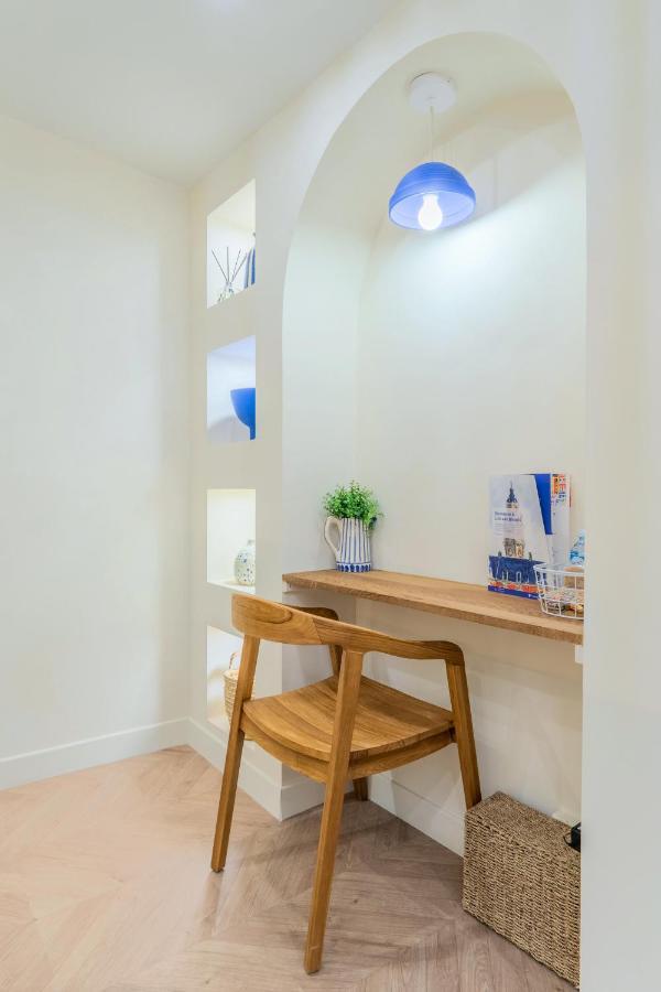 Duplex Standing Centre - Aux Bleuets