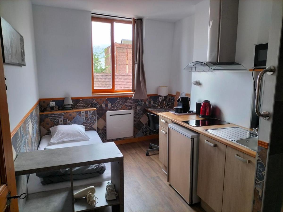 Laetitia Et Claude Apartment