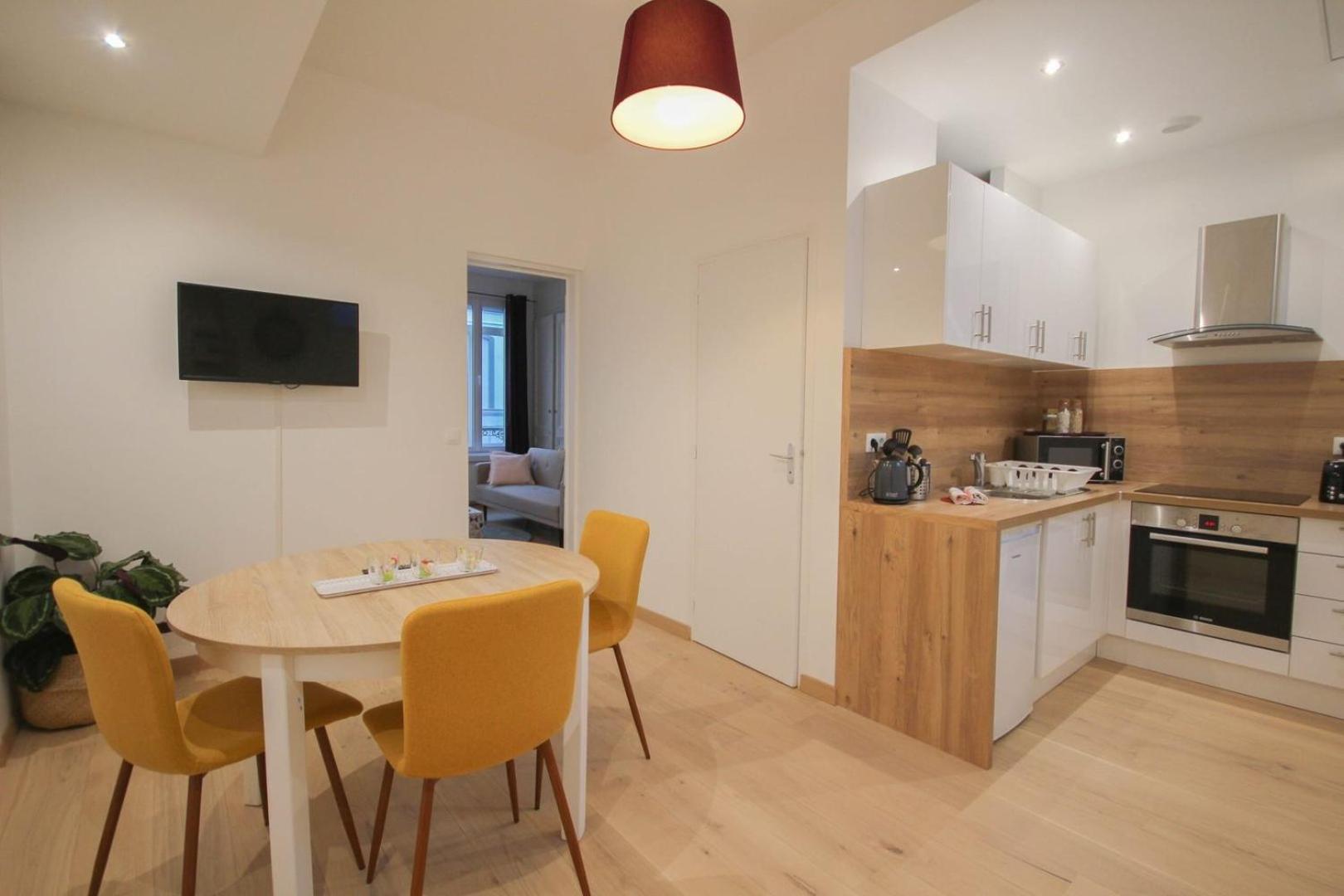 Centre - Nice, Cozy And Functional Appartement Rijsel