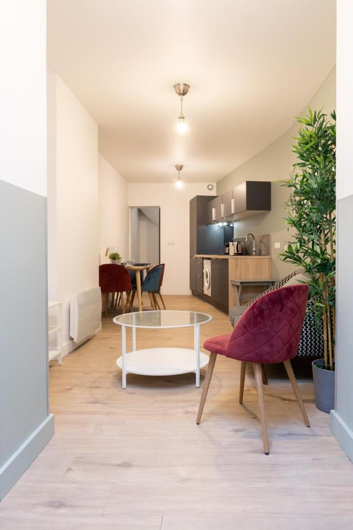 Centre: 2bed 2bath Apartment! Apartment Lille