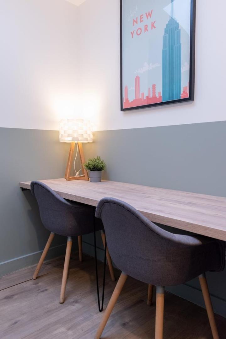 Centre: 2bed 2bath Apartment! * Lille