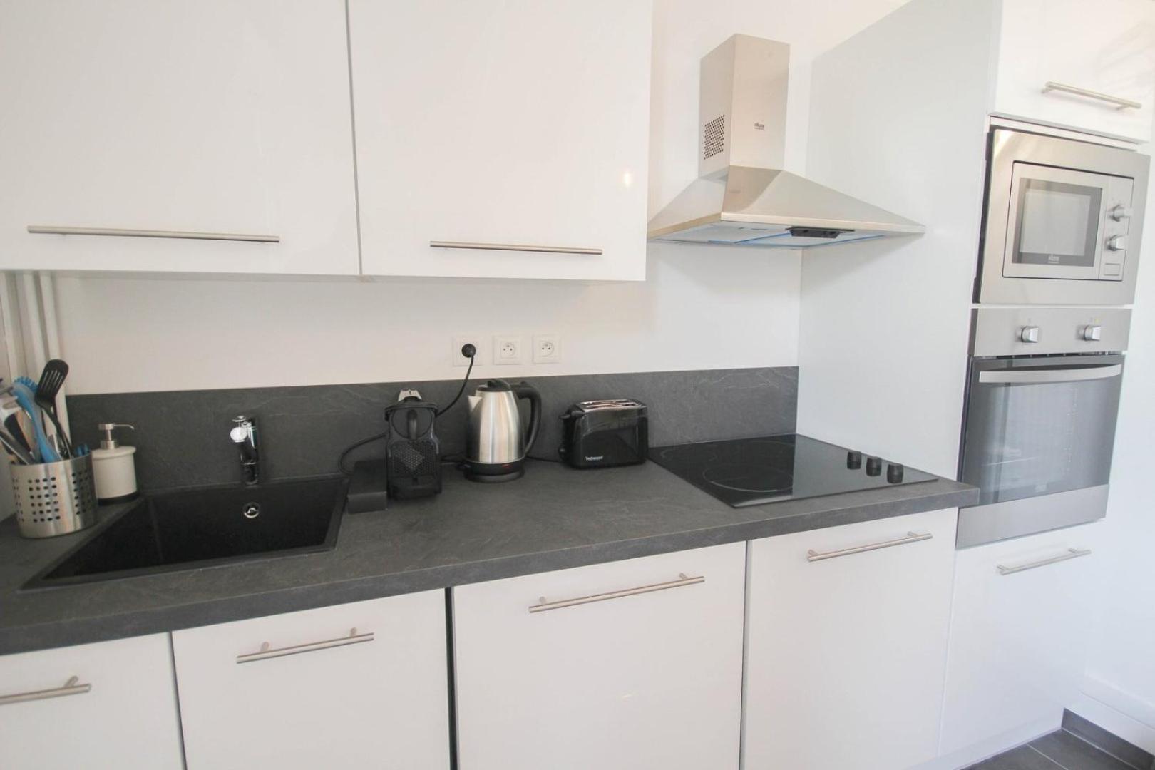 Appartement Vieux Lille: Bright, Functional Rijsel