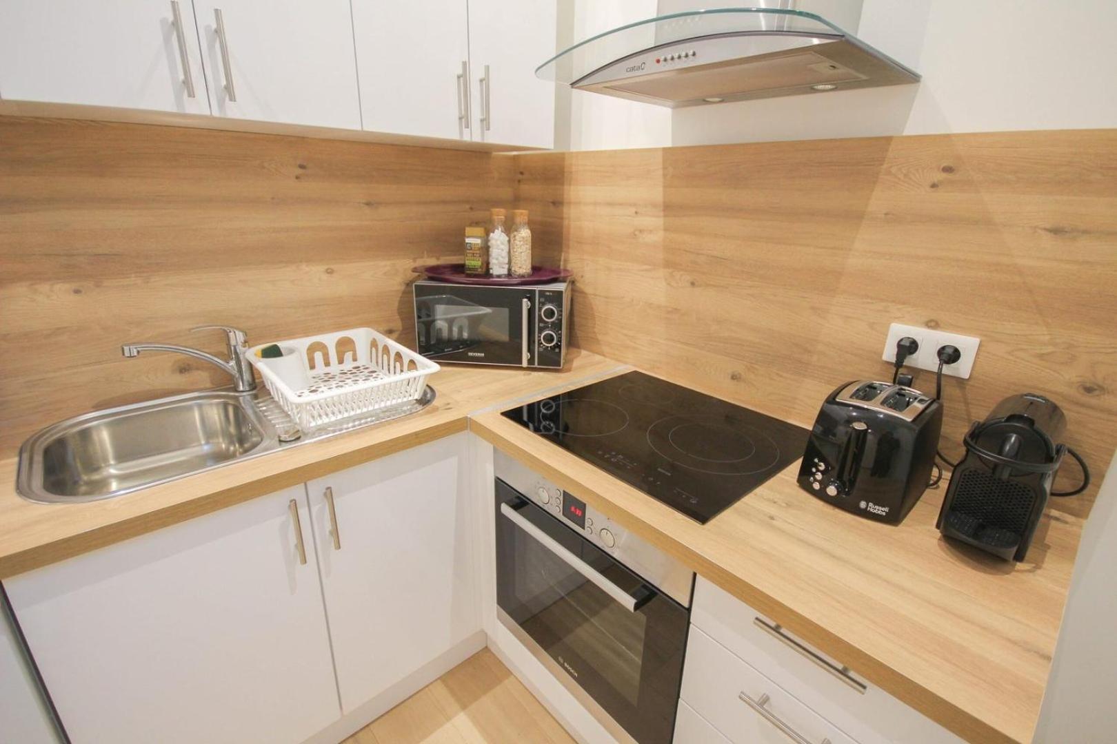 Centre - Nice, Cozy And Functional