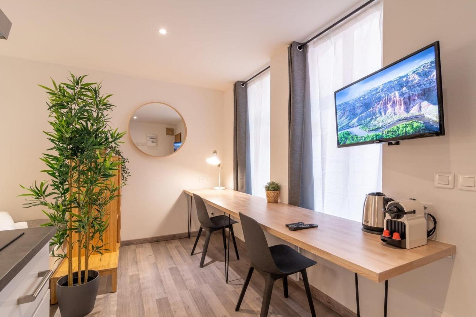 Grand-place : Functional And Quiet !