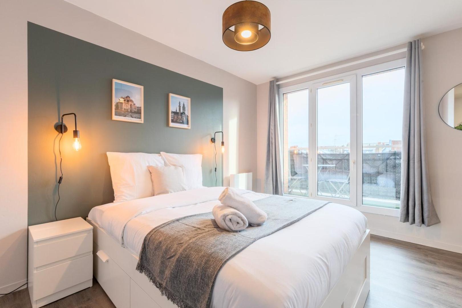 Balcony + Parking! Apartamento Lille