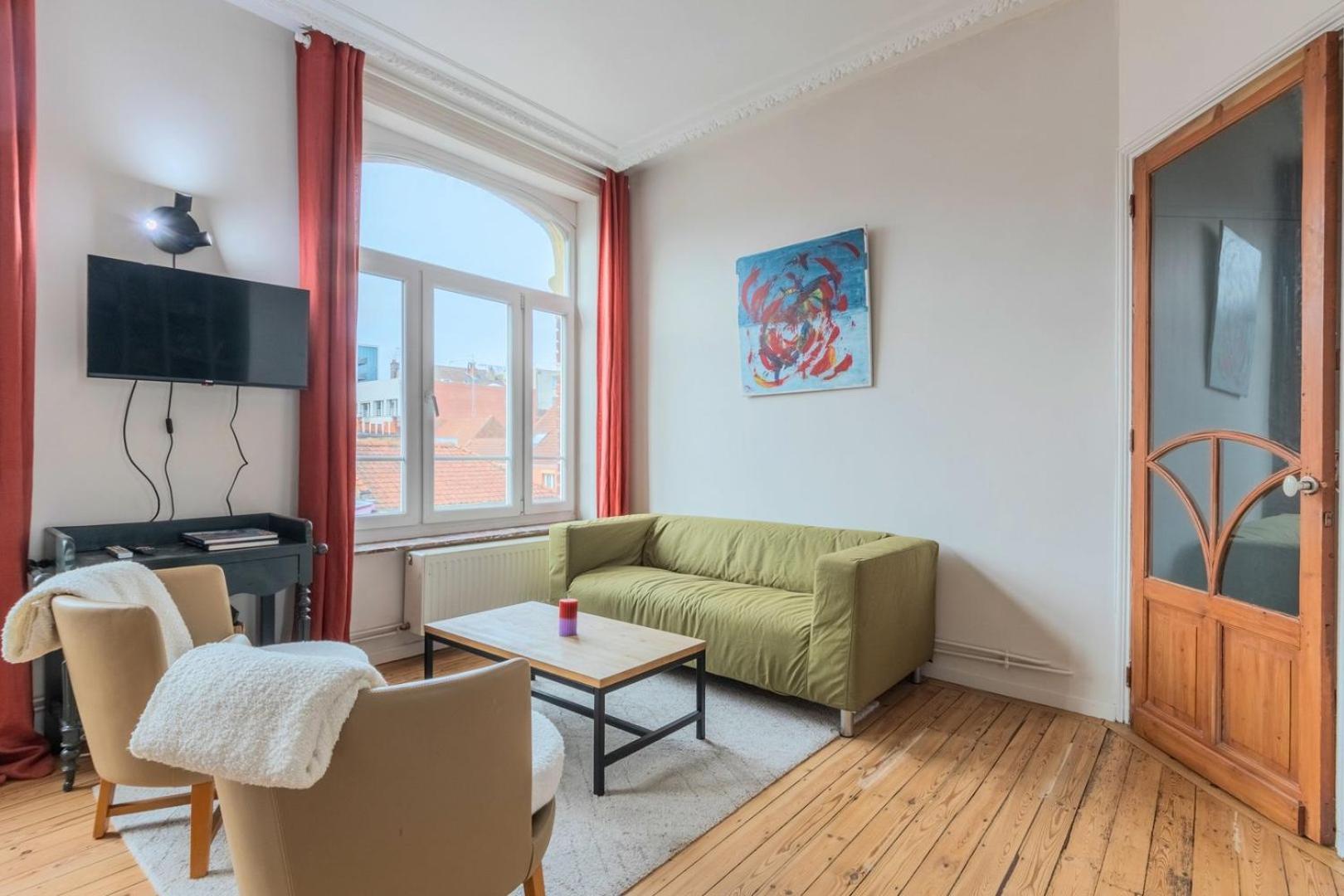 Apartamento 2 Bedroom With Terrace, Near