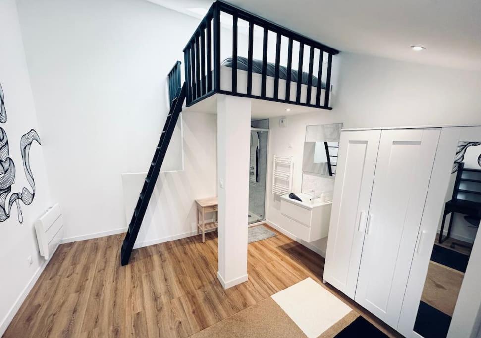 Apartamento Nouveau! Centre T3 Avec Wifi, Tv, Netflix Lille