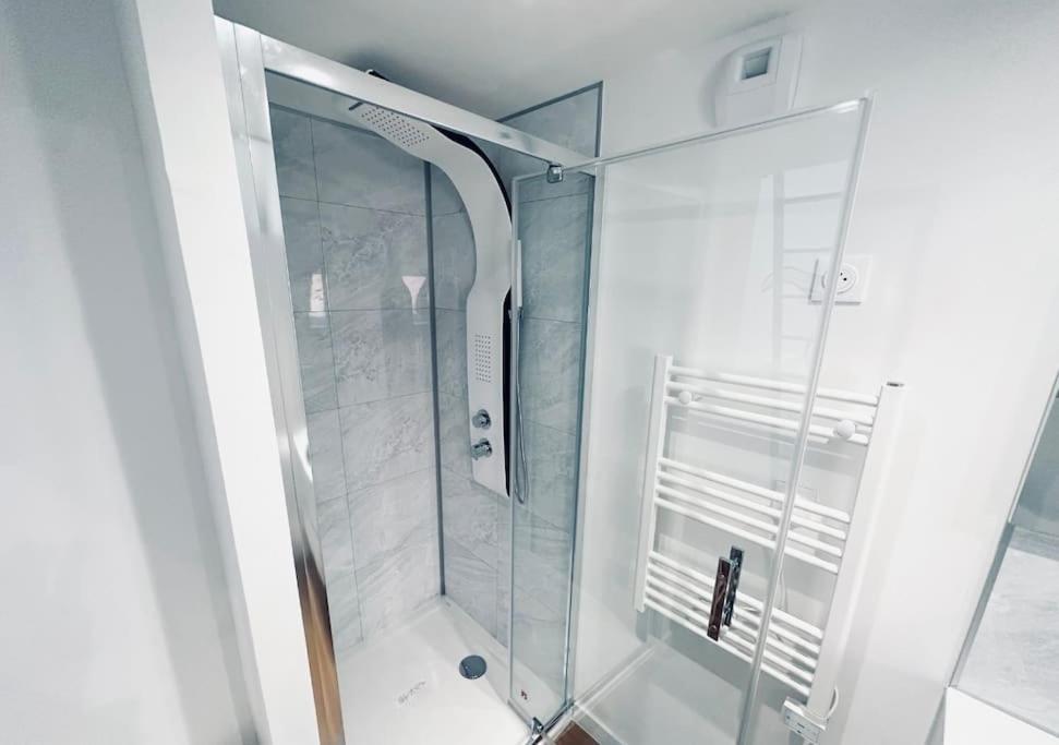 Apartamento Nouveau! Centre T3 Avec Wifi, Tv, Netflix *
