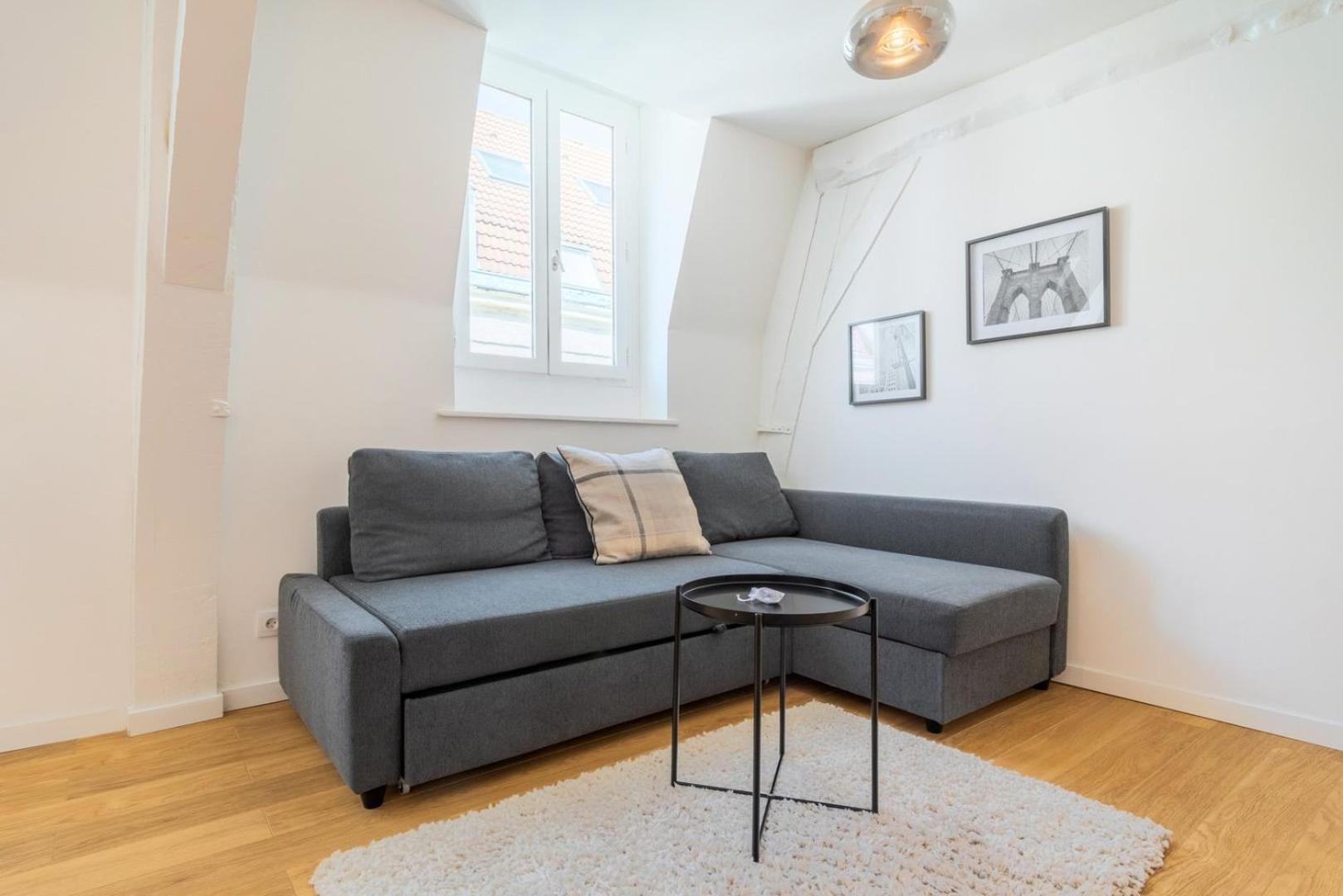 Apartment In The Heart Of Old