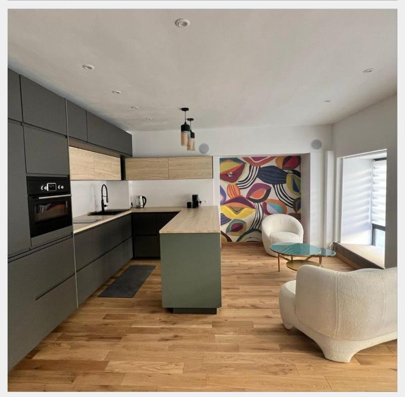 L'opera-gare Apartment