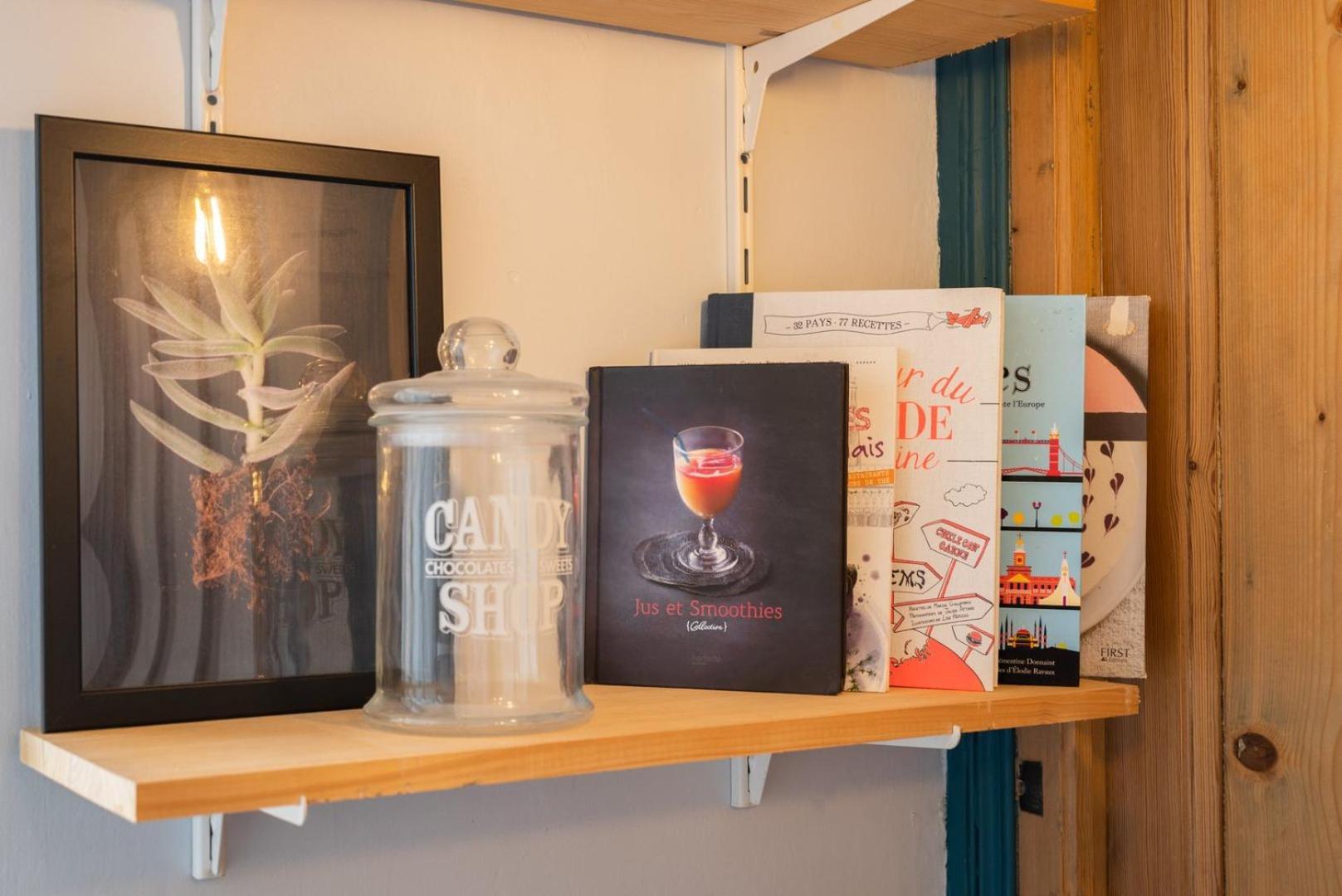 Appartement Wazemmes Lumineux A Cote Du Marche! *
