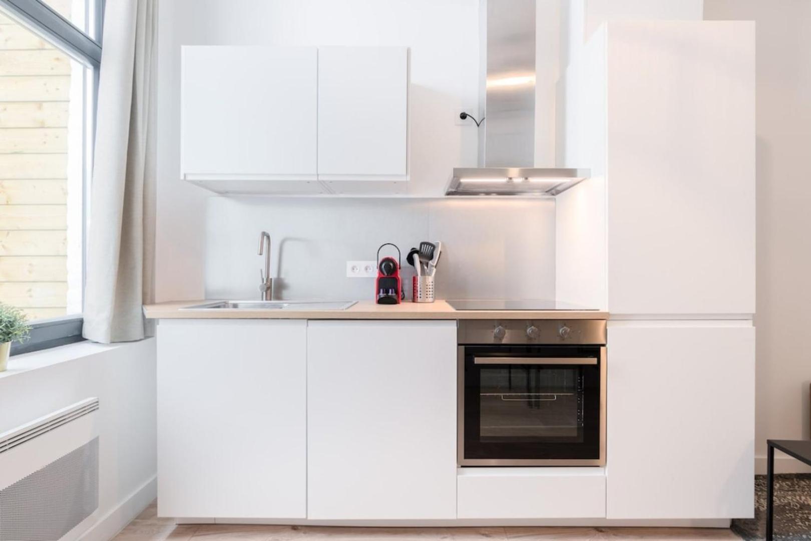 Centre - 1br In The Heart Of Lille! Apartment *