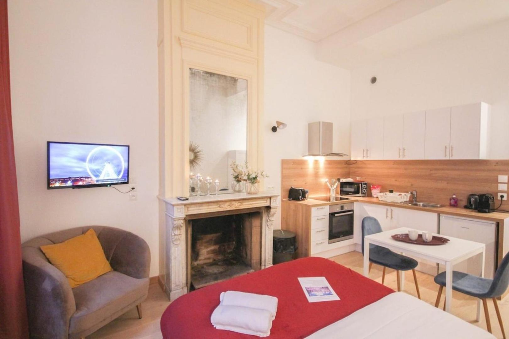 Centre - Superb Equipped Studio! * Lille