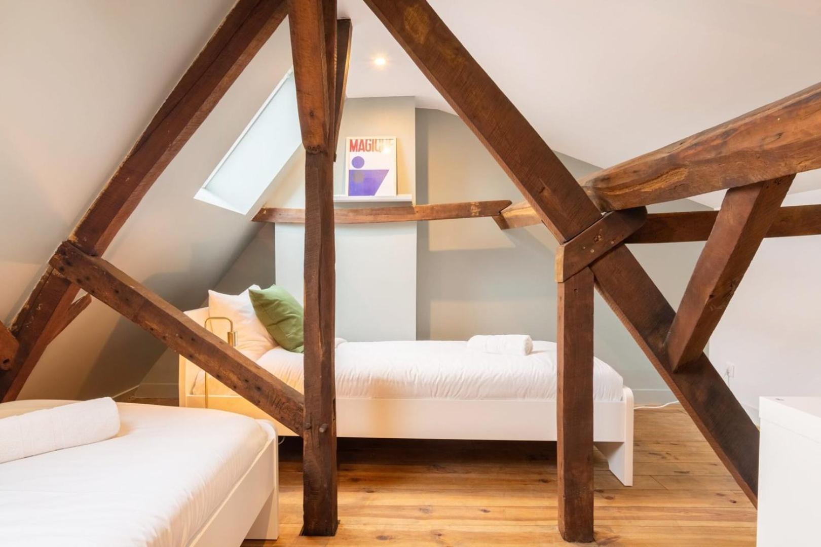 Centre: Fully-equipped Triplex With Terrace * Lille