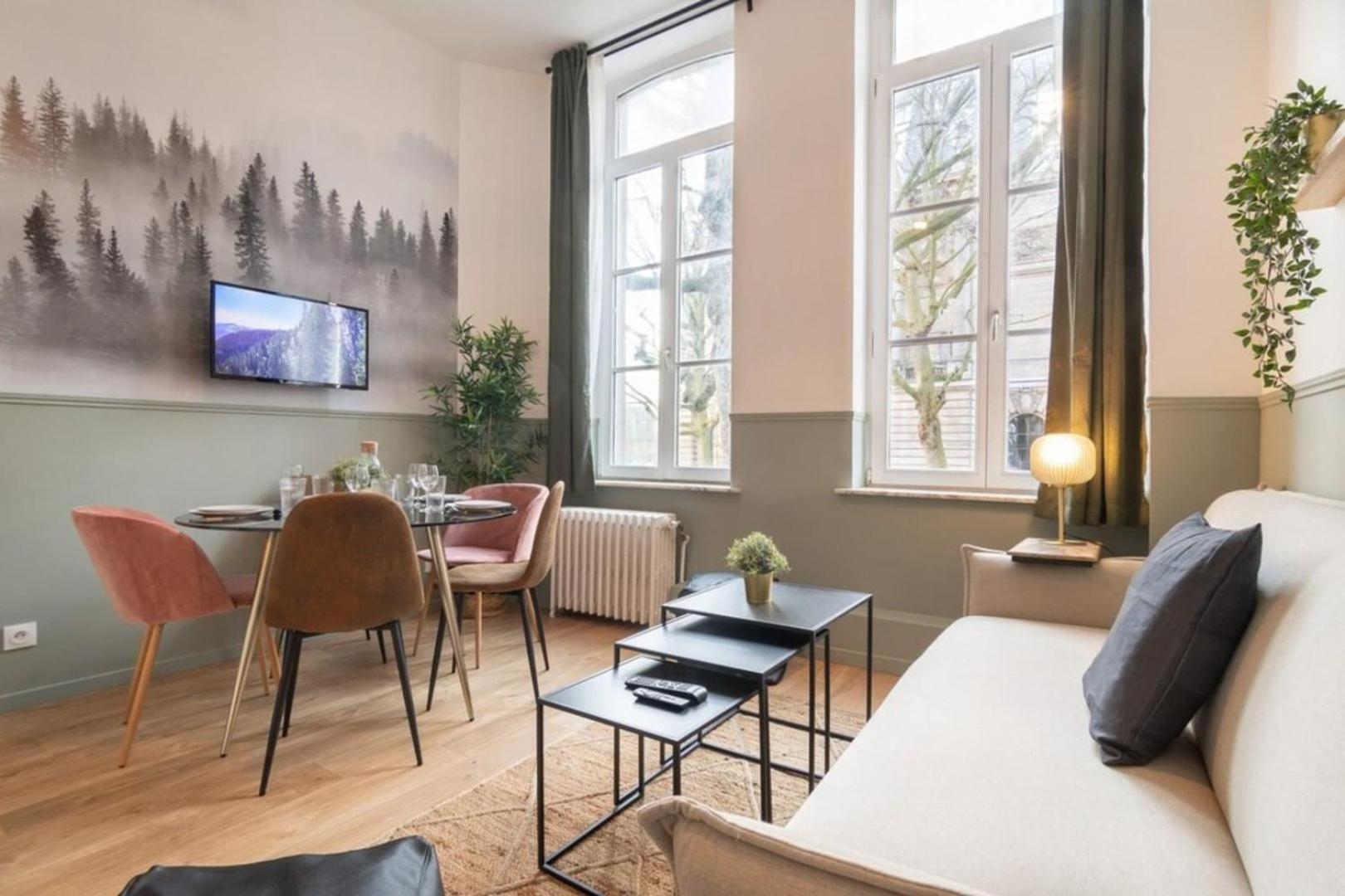 Hypercentre - Bright Apartment! Apartment