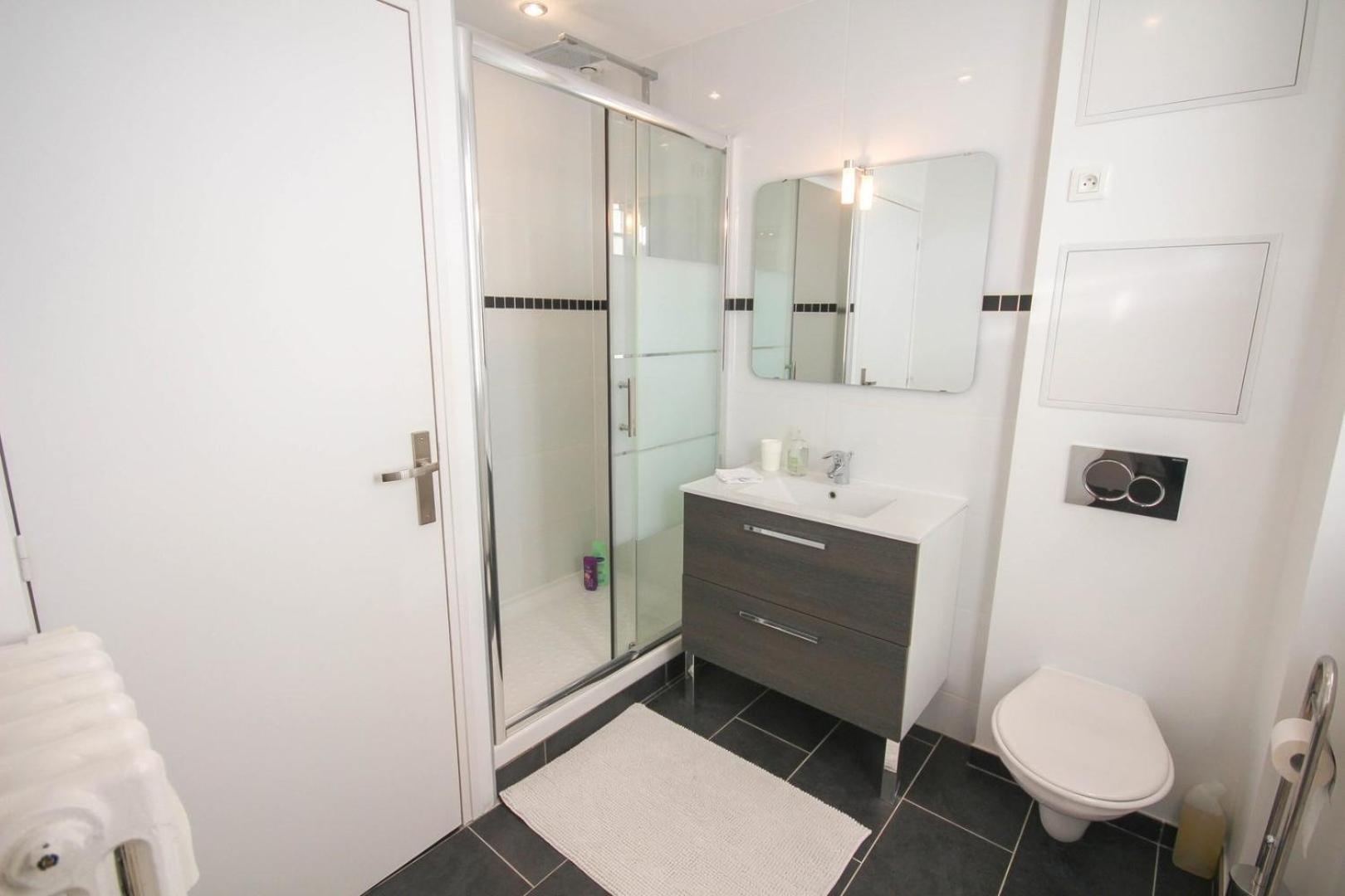 Appartement Republique-nice And Bright Flat With Balcony *