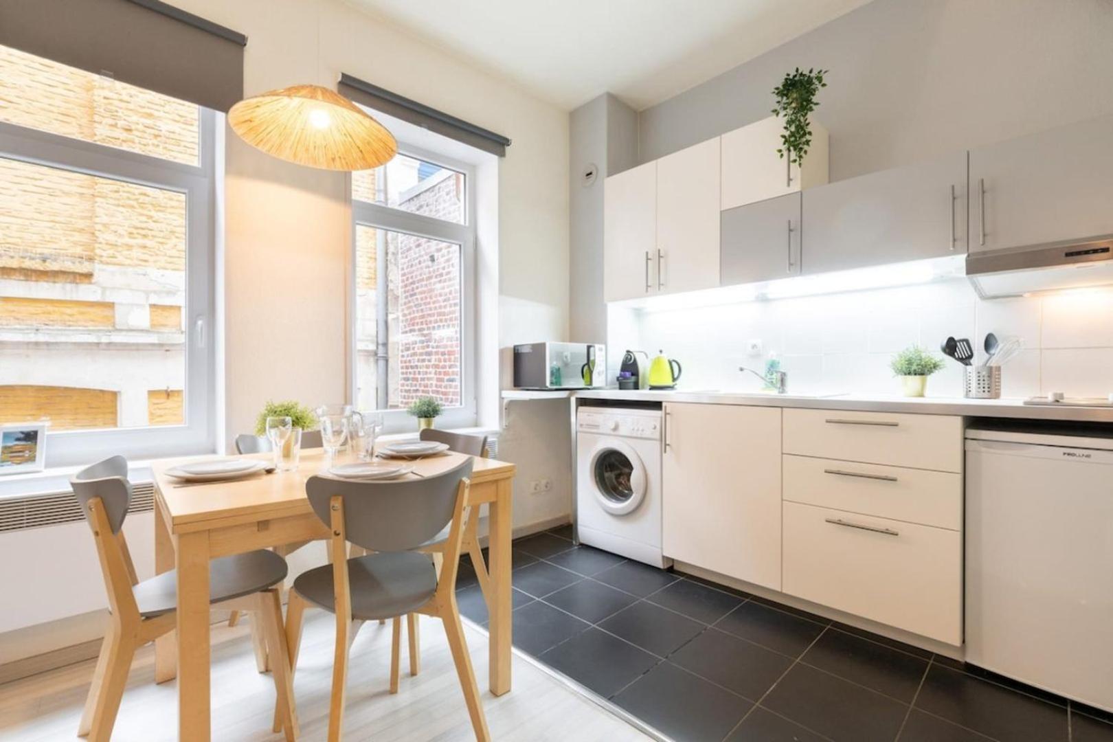 Vieux Bright Duplex ! 3pers Apartment