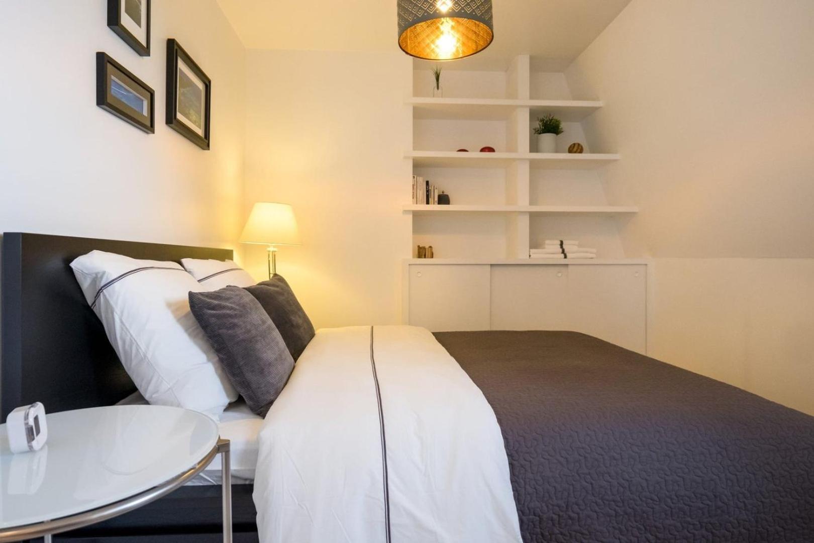 Apartamento 2 Bedroom In The Heart Of The Old Town