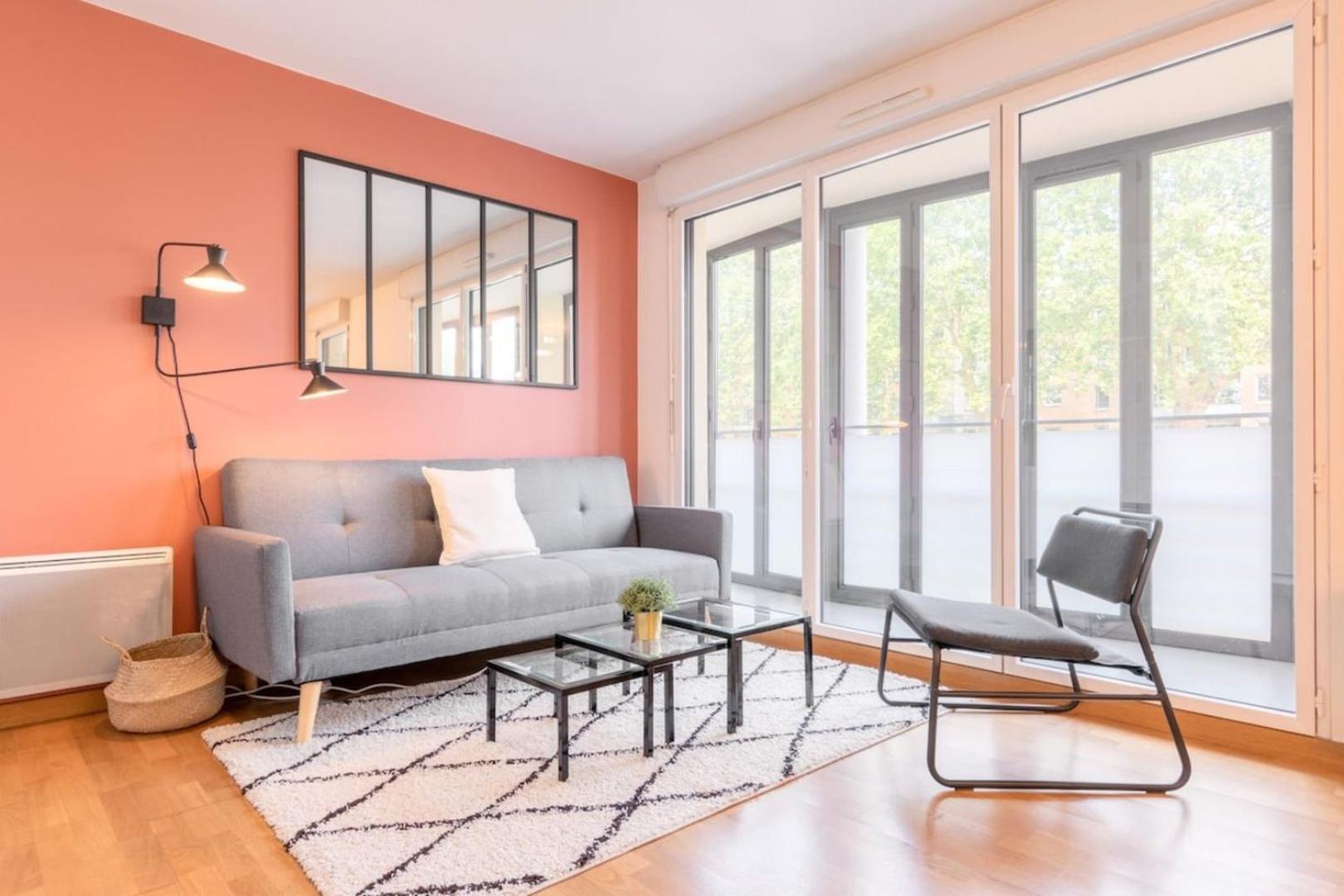 Apartment Euratechnologies - Bright With Parking
