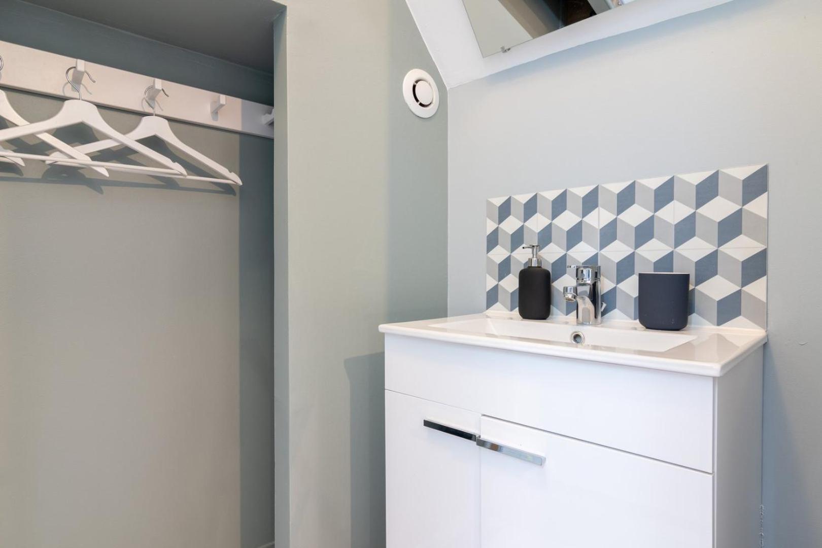 Hypercentre - Superb Cosy Duplex Parking Appartement