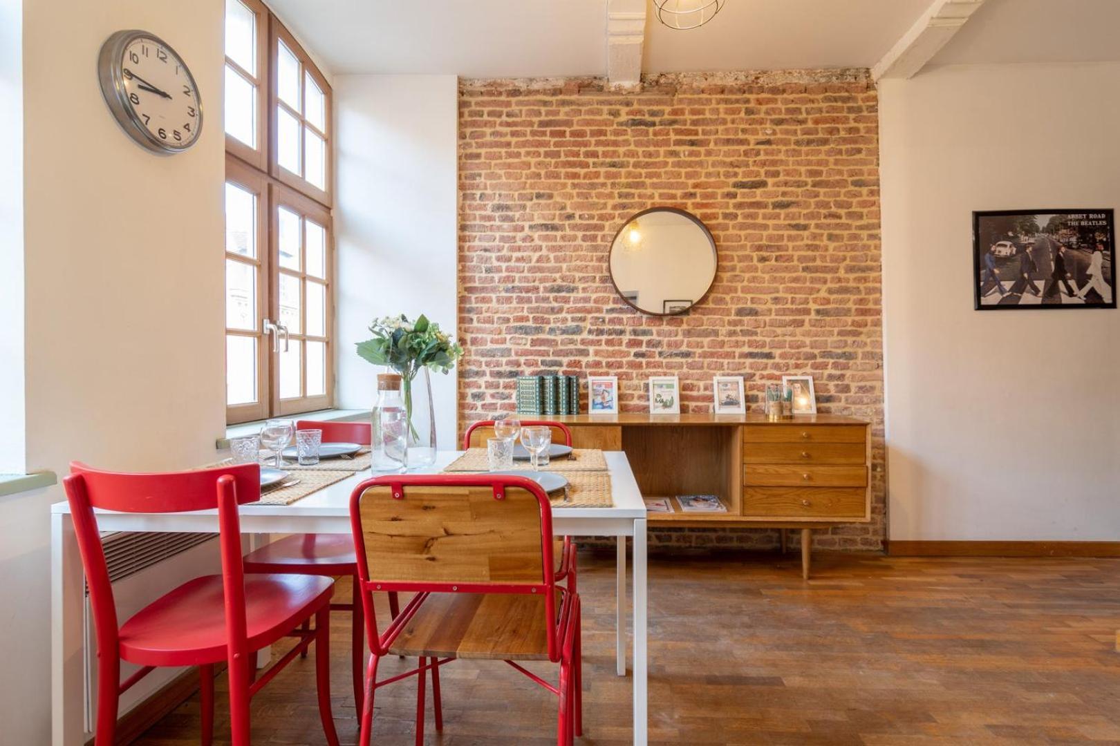 Vieux On Rue De La Monnaie! Appartement Rijsel