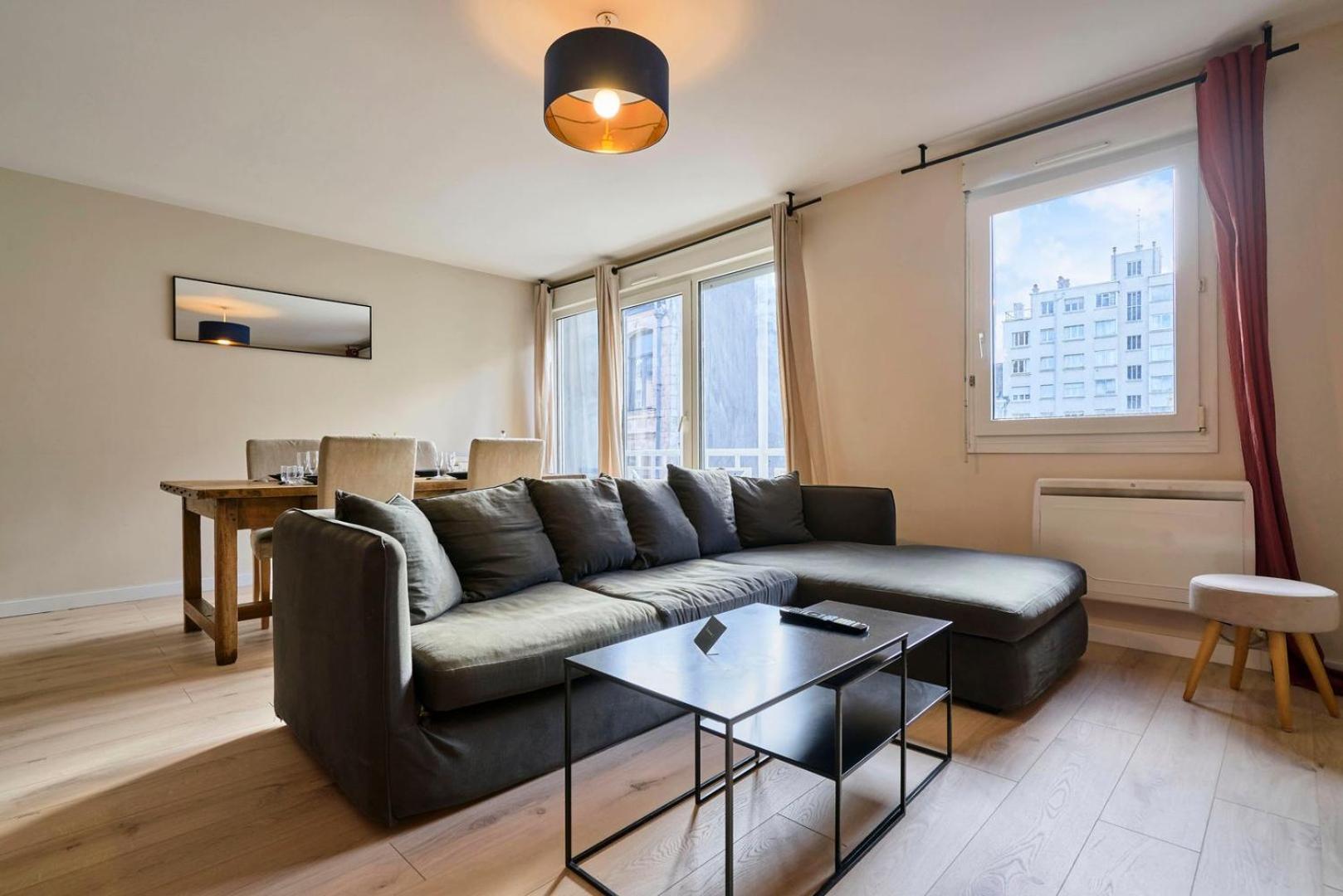 Vieux - Superb Balcony Parking! *