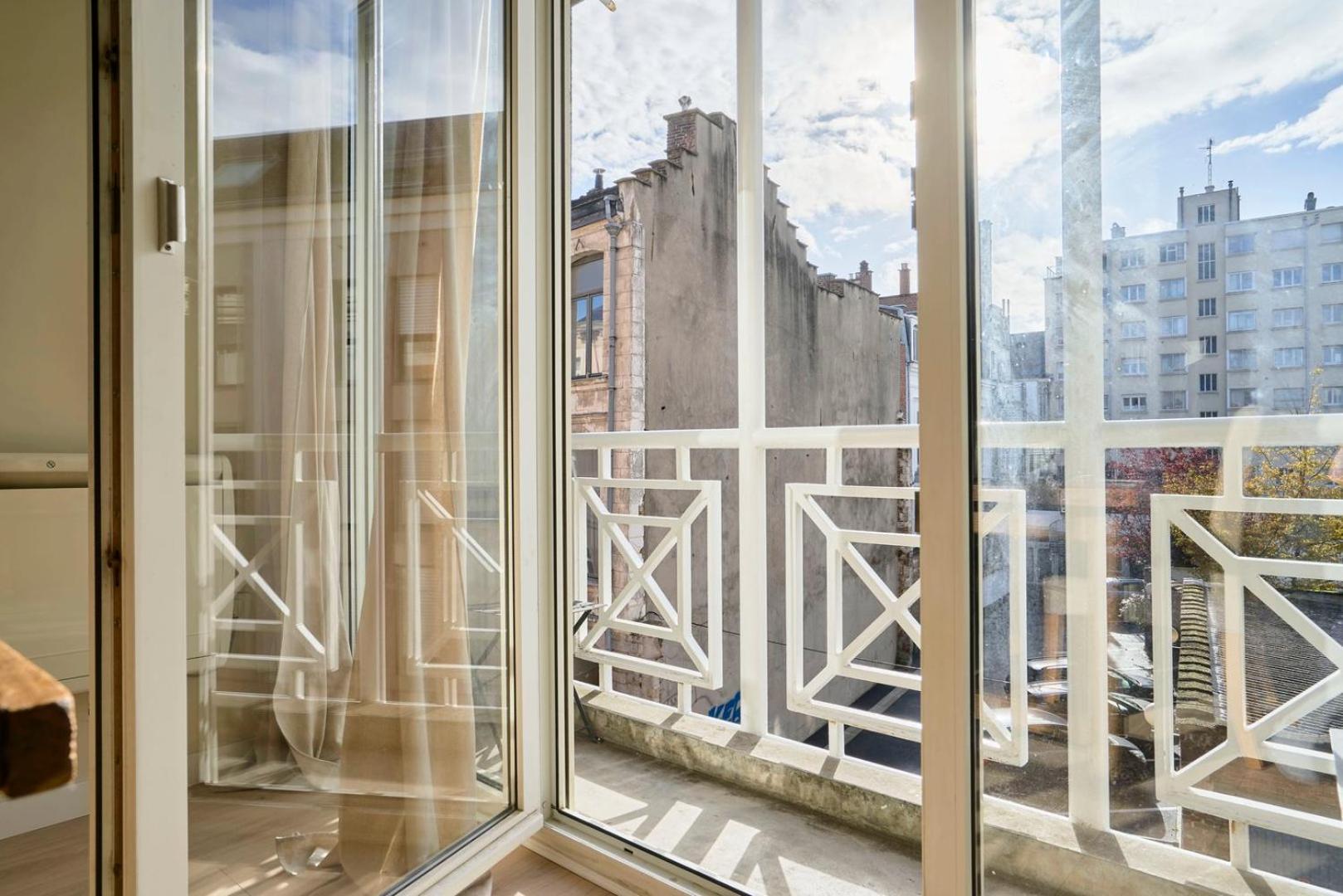 Vieux - Superb Balcony Parking! Apartamento Lille