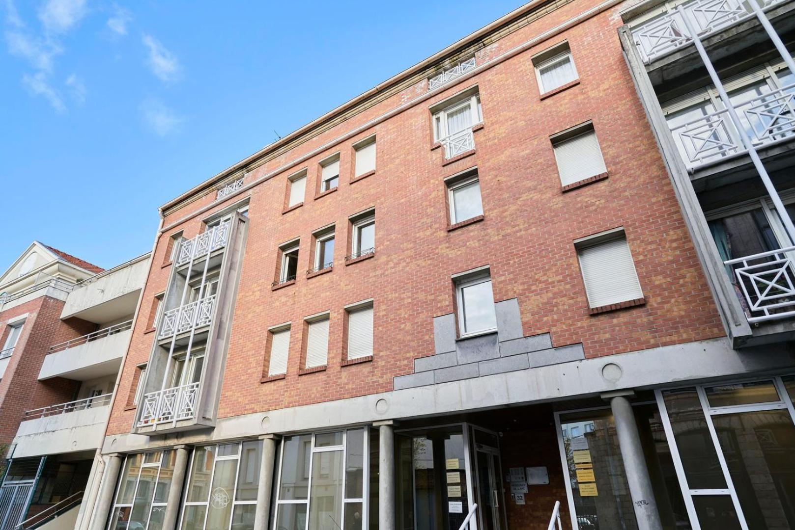 Vieux - Superb Balcony Parking! Apartamento Lille