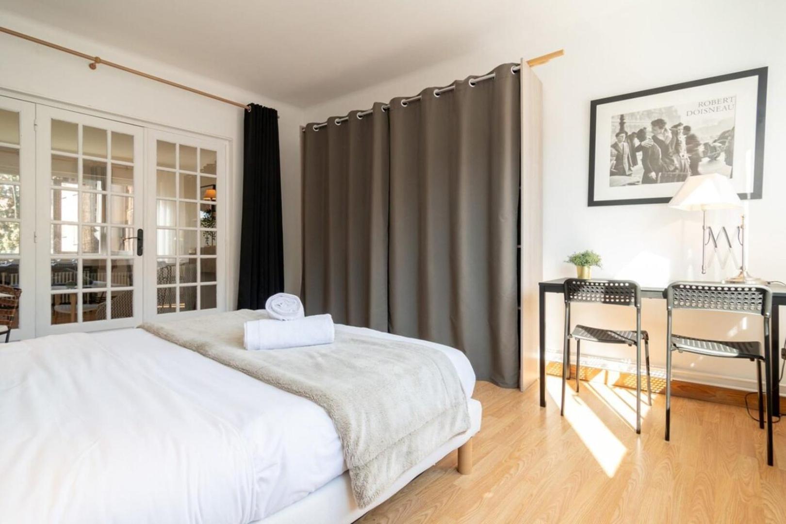 Apartment Vieux Bright Fully-equipped Apartment! Lille