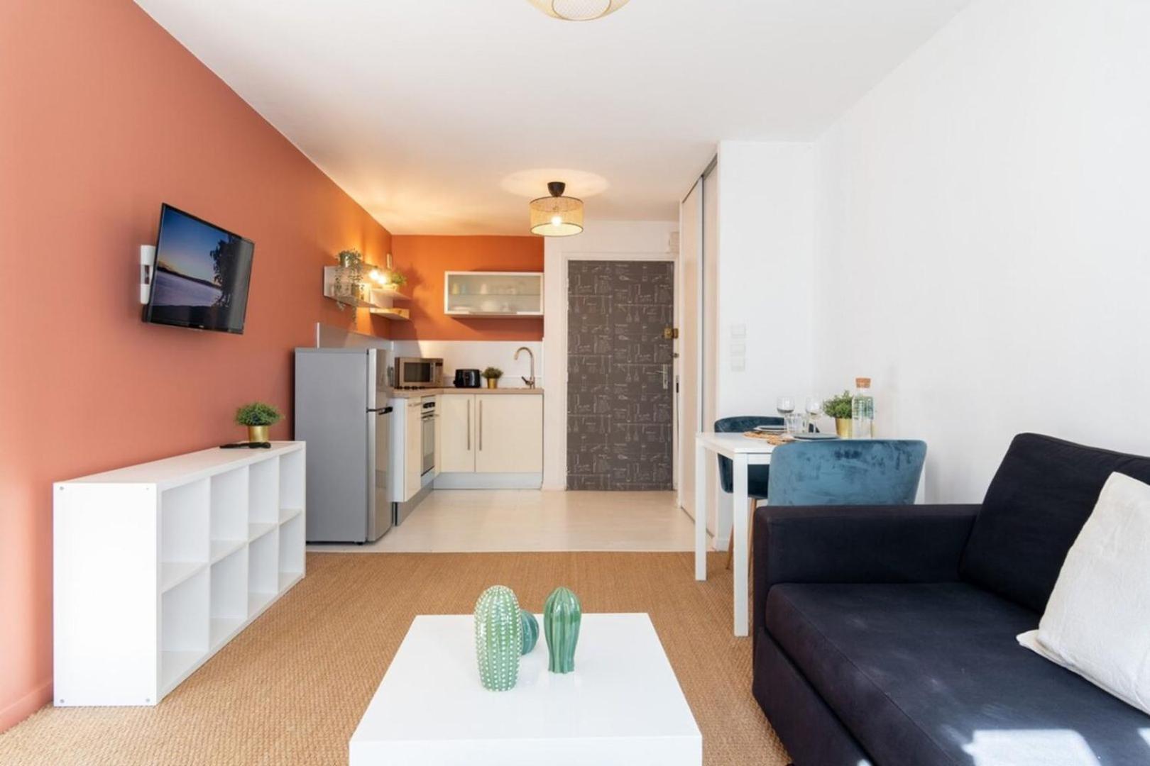 Appartement Vieux -nice Neat And Fully Equipped ! *