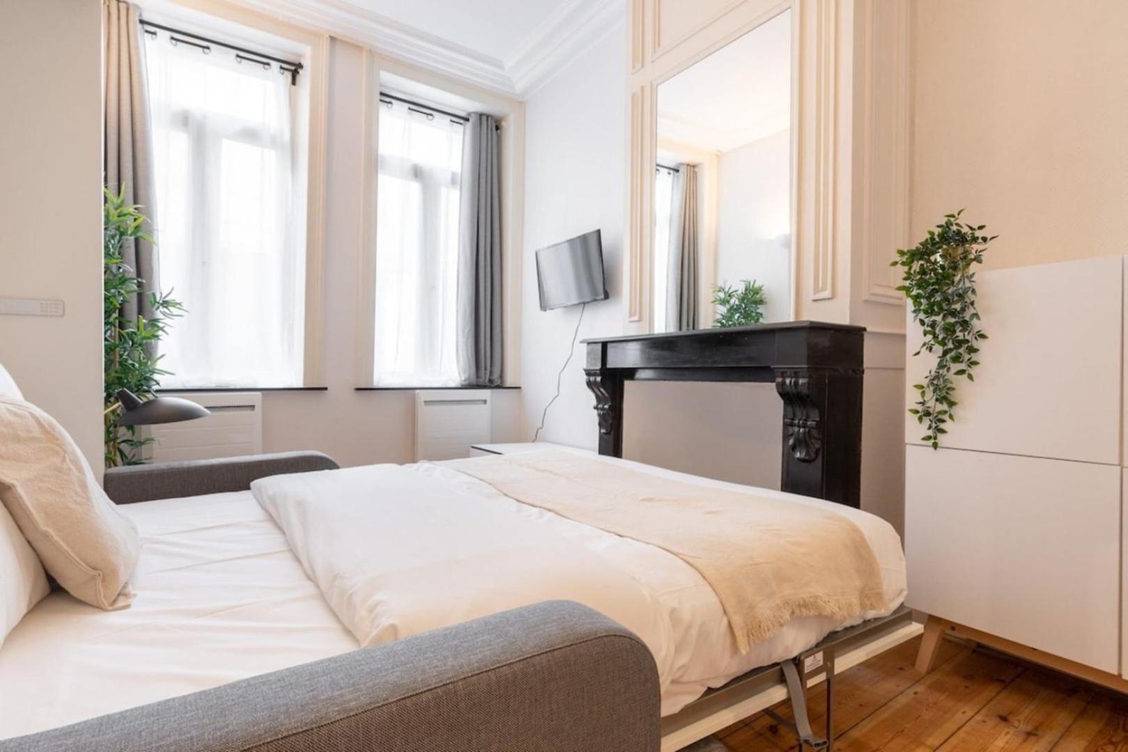 Vieux - Nice Studio With Terrace