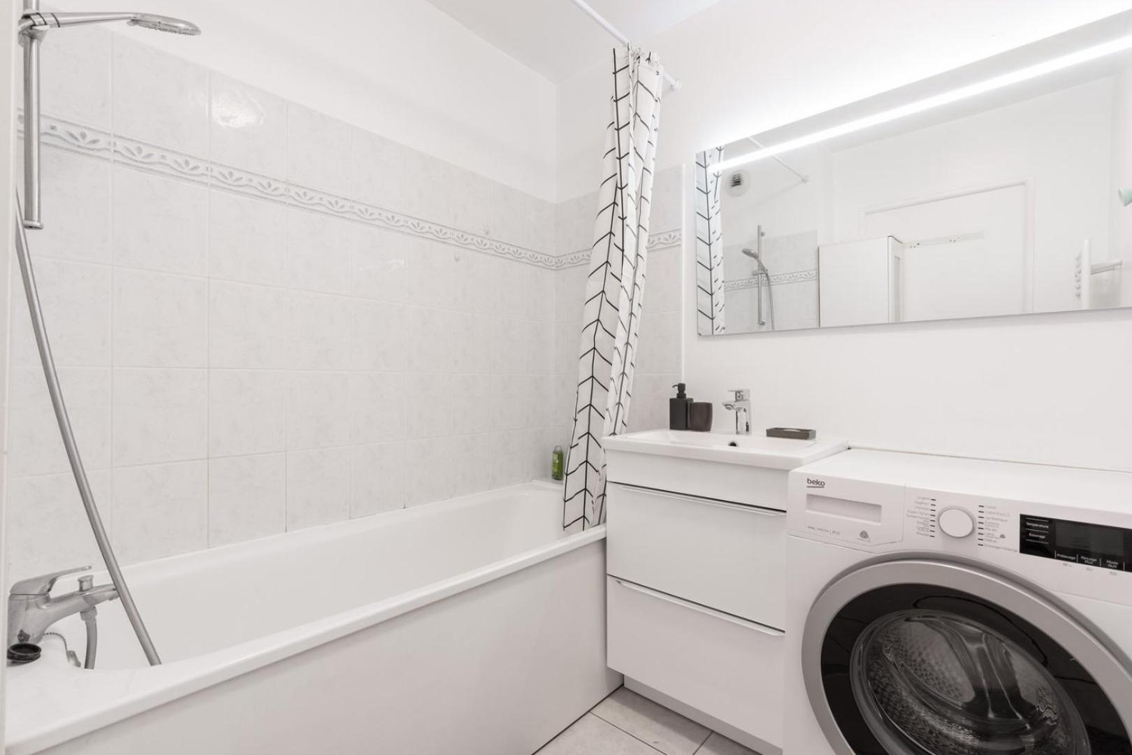 Beautiful Equipped Near Train Parking Appartement Lille