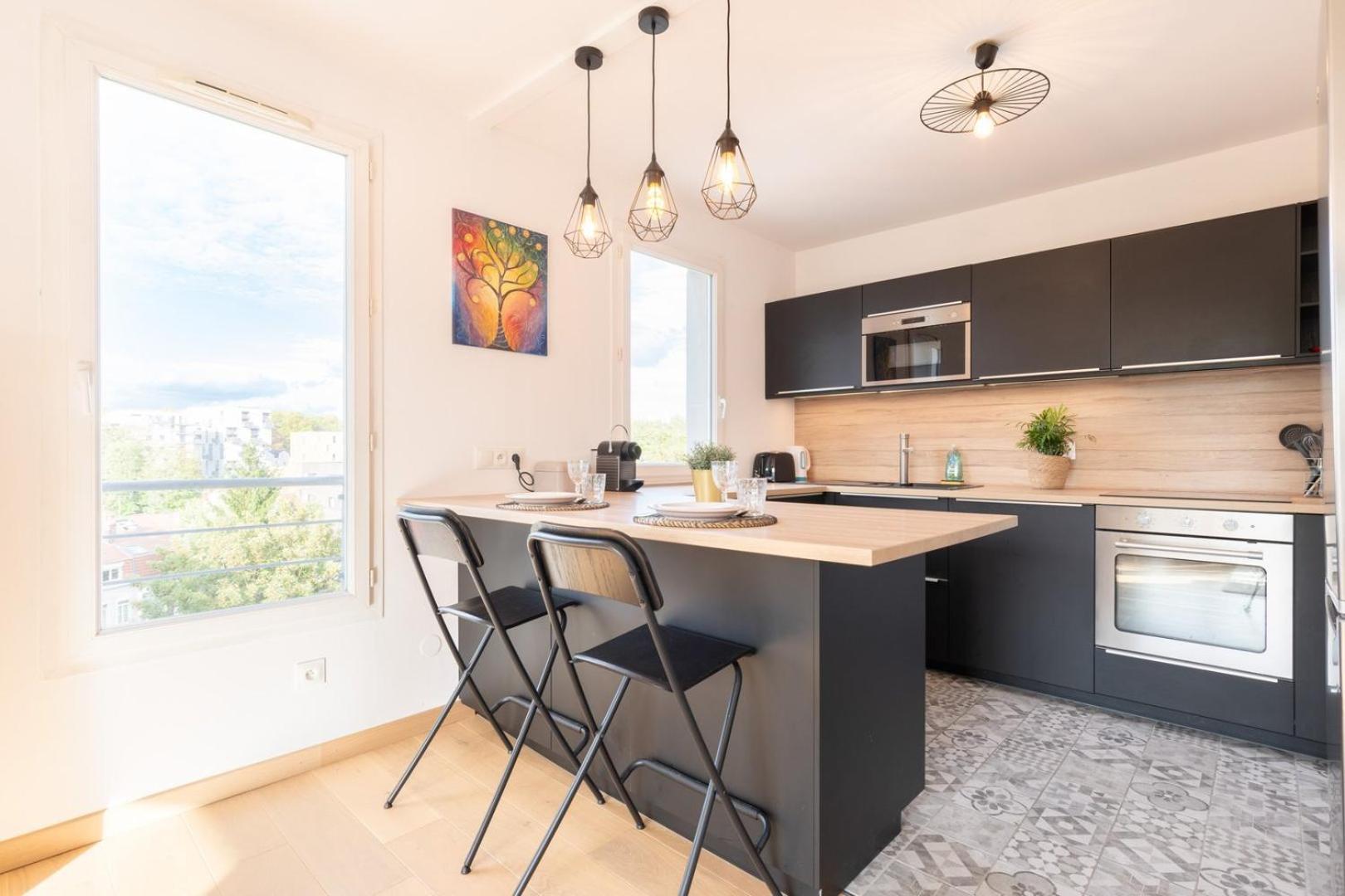 Beautiful Equipped Near Train Parking Apartment Lille