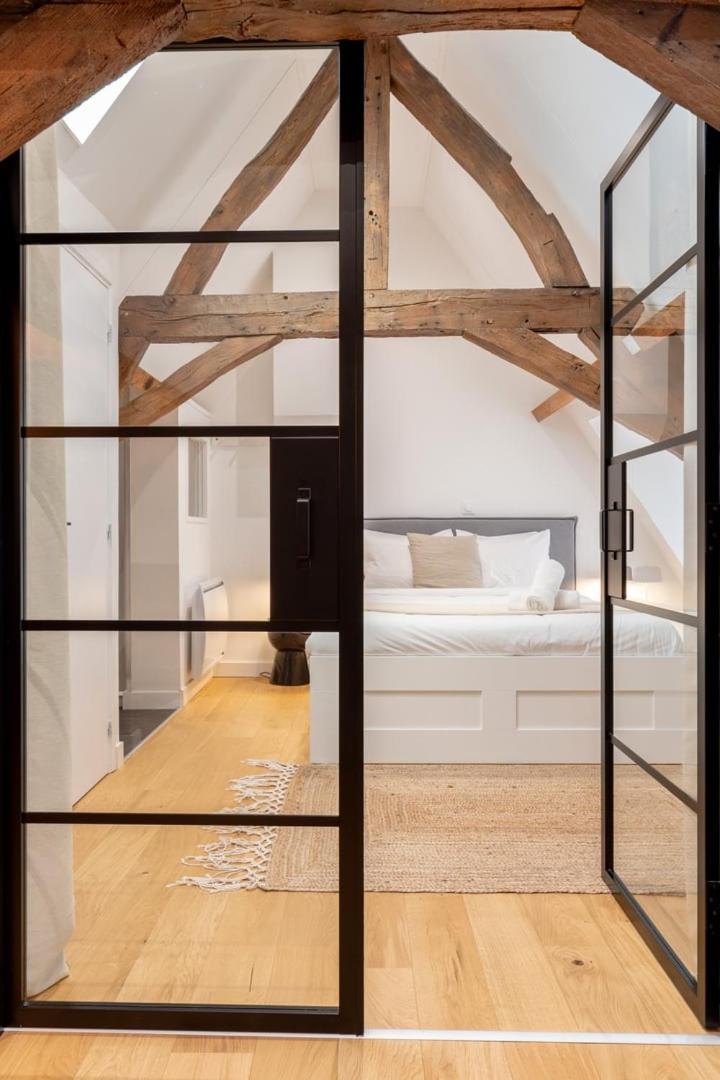 Old - Lovely Typical Apartment! Apartamento *