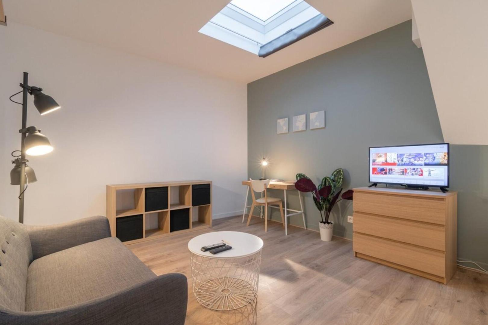 Appartement Grand Place And Equipped Studio!