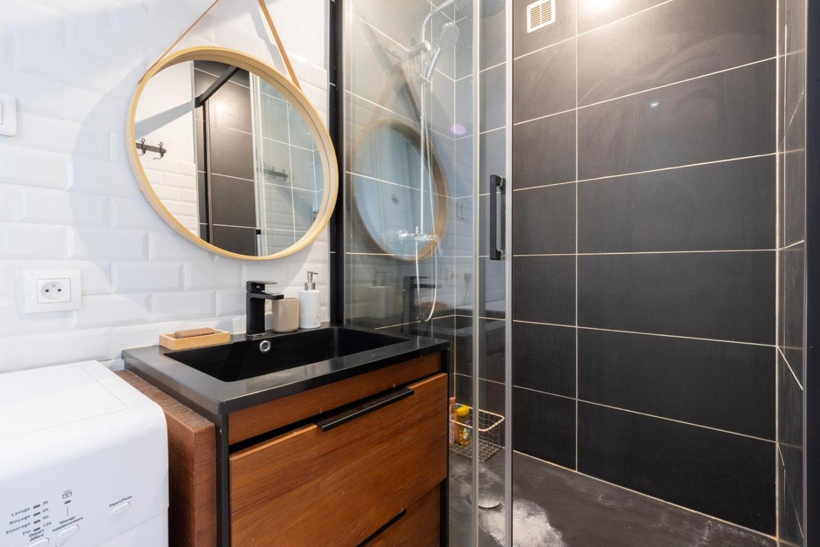 Apartment St.maur - And Functional Ap.