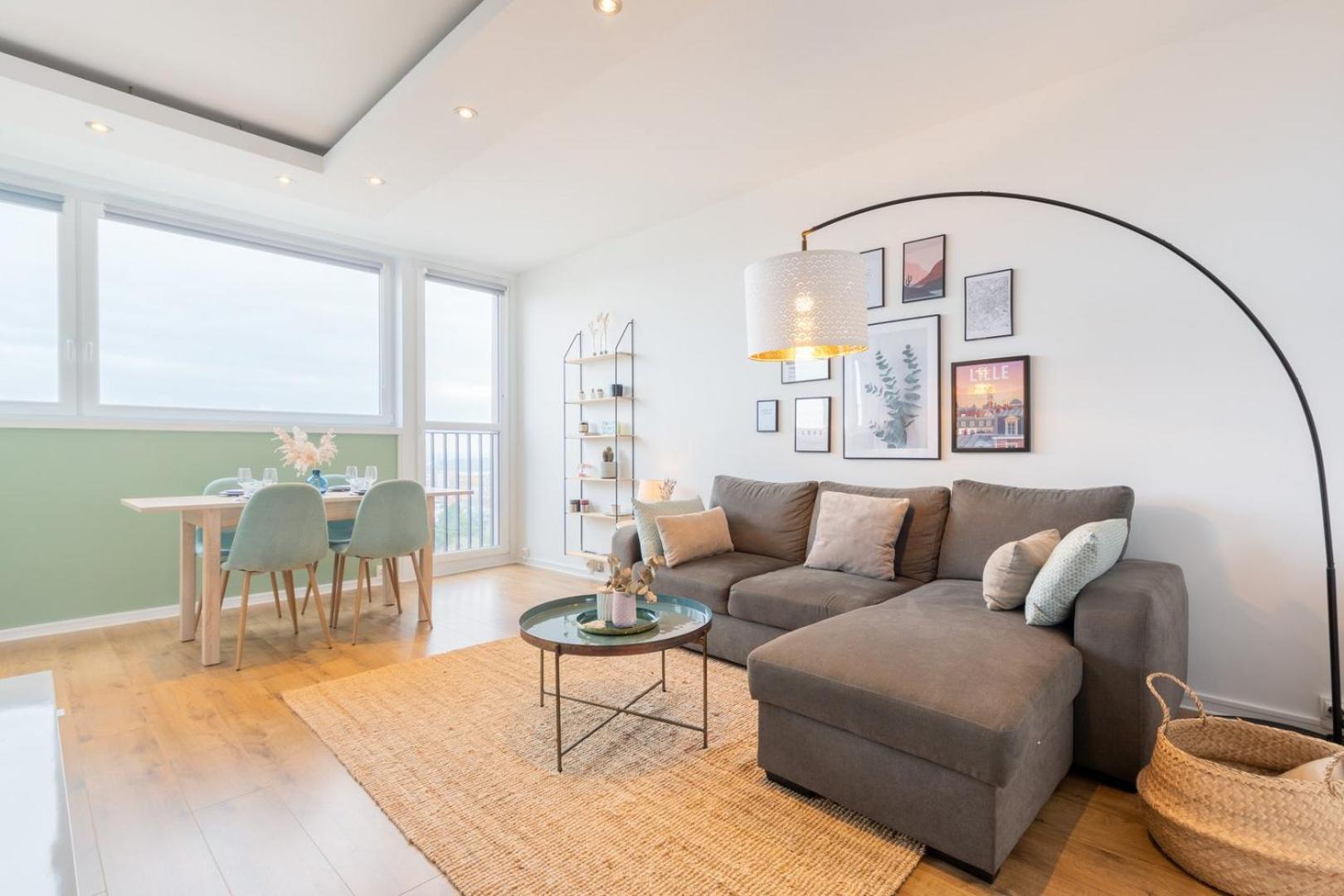Apartment St.maur - And Functional Ap.