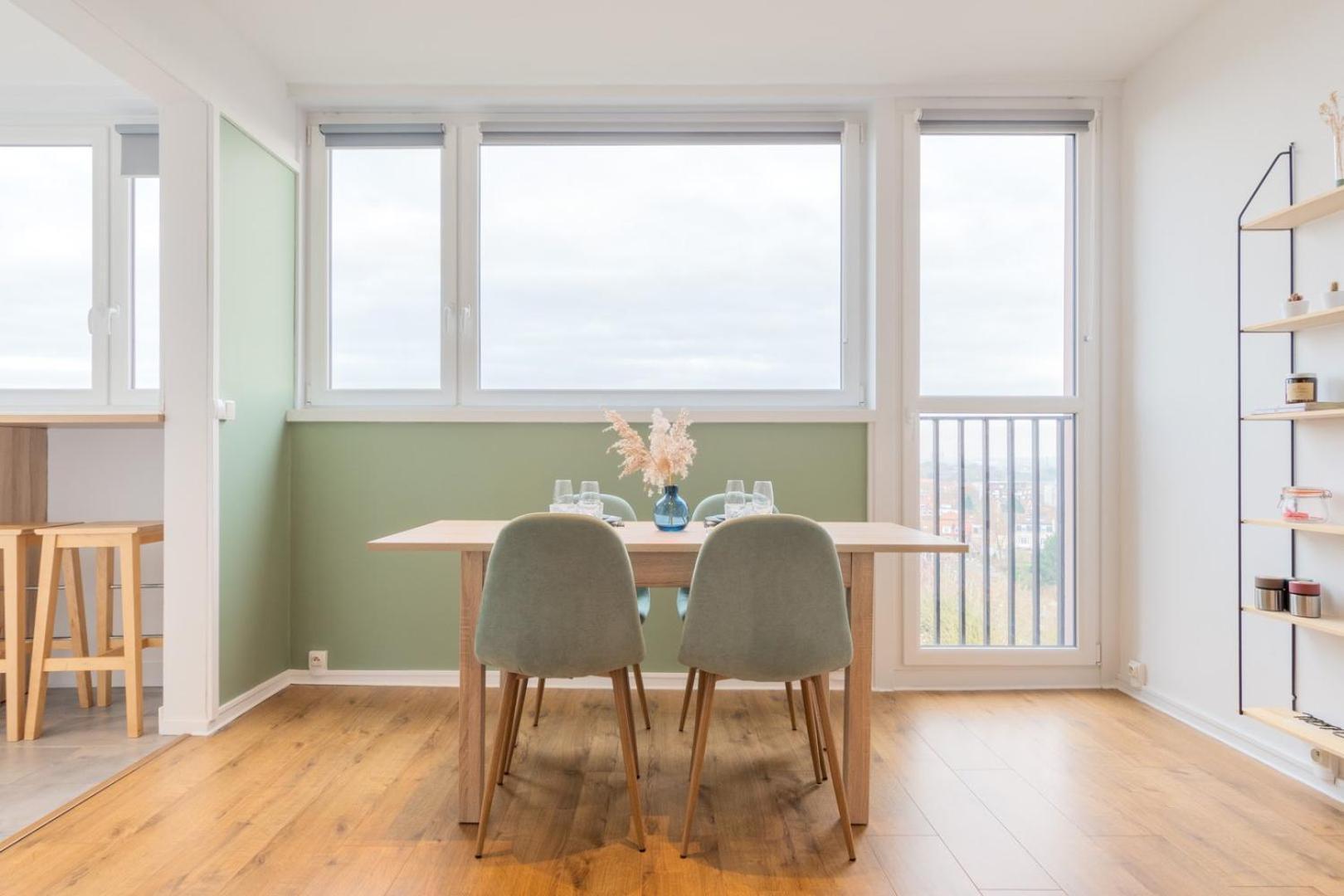 St.maur - And Functional Ap. Apartment Lille