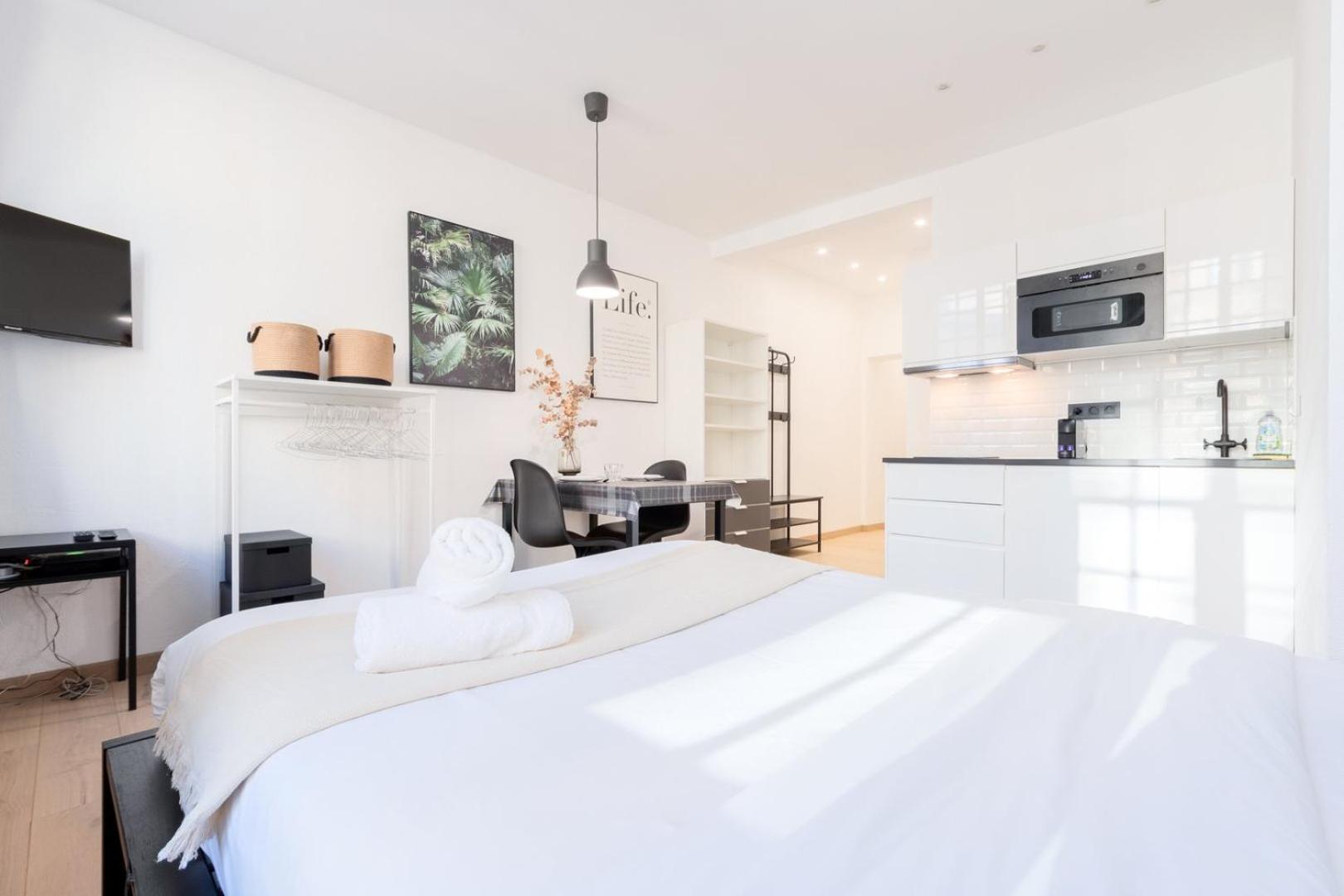 Appartement Superbe Sur La Grand Place, Avec Vue ! *