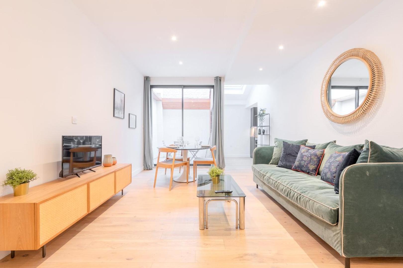 Apartment Fully Equipped Duplex With Exterior And Parking ! *