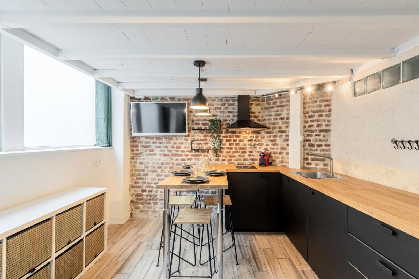 Apartment Atypical Flat In The Centre Of Lille. *